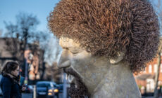 luke kelly statue guild street dublin 1