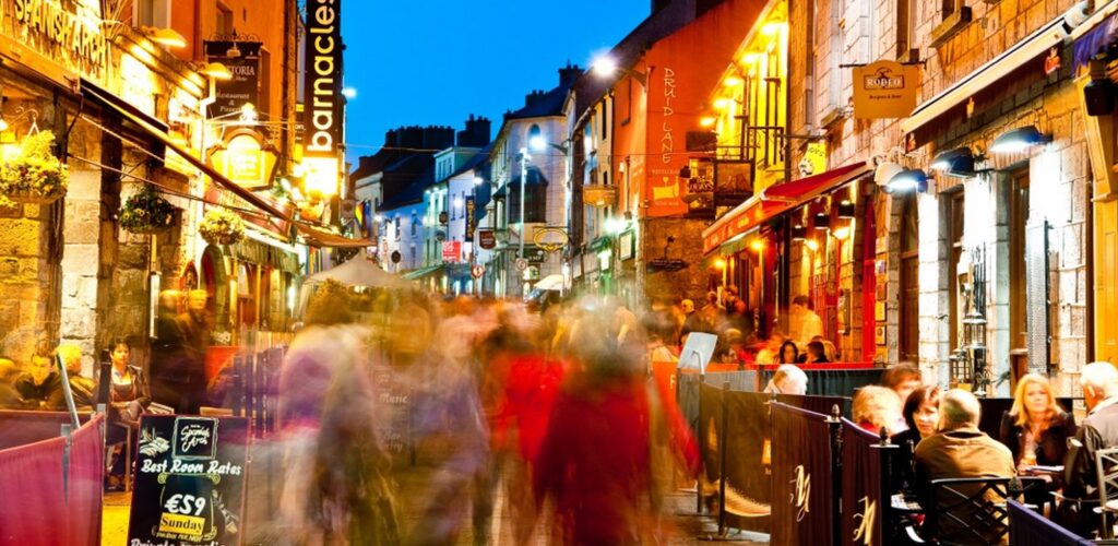 Quay Street à Galway - Barnacles Budget Accommodation - cc