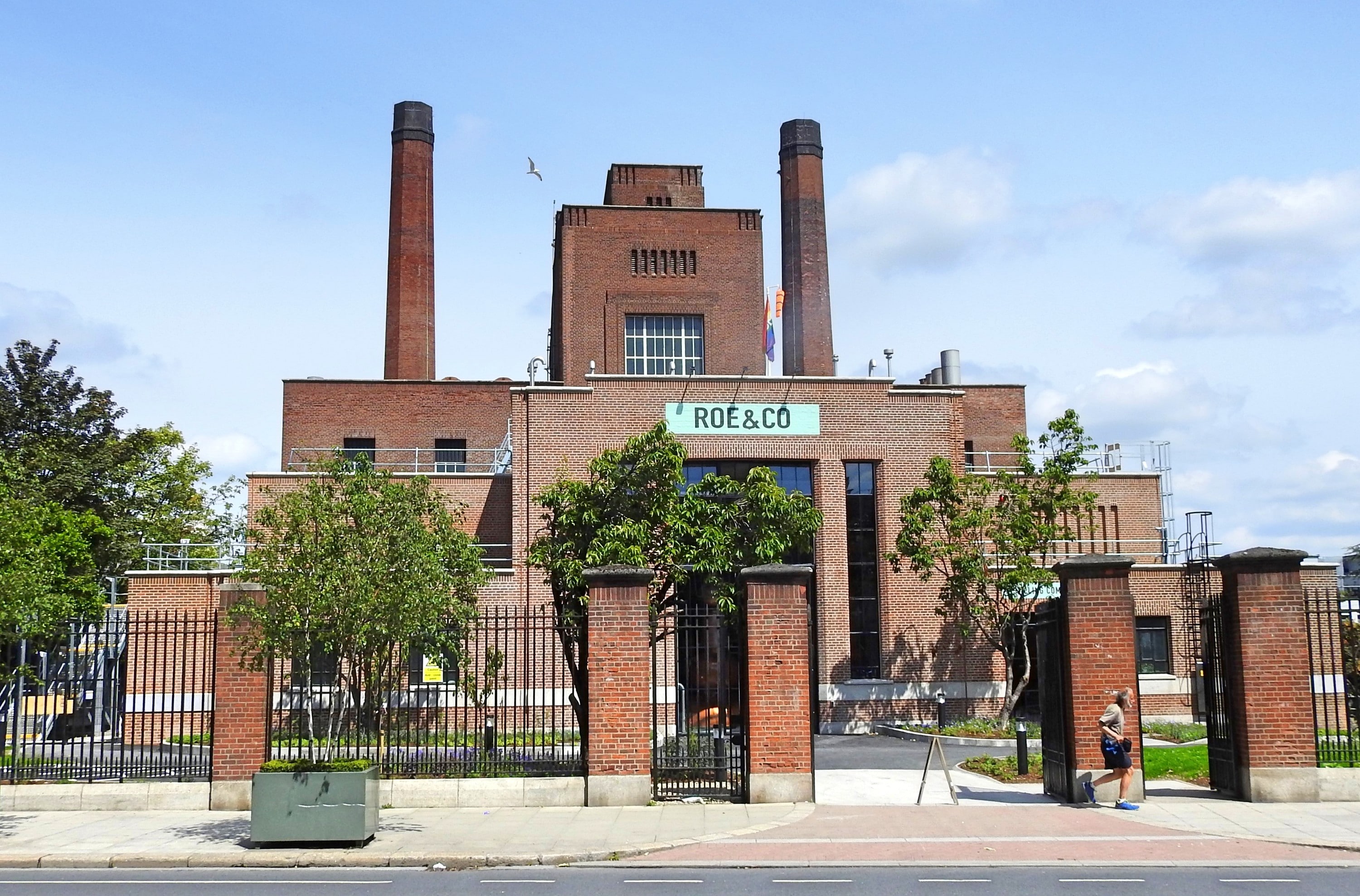 Roe & Co Irish Whiskey Distillery – © Derick Hudson