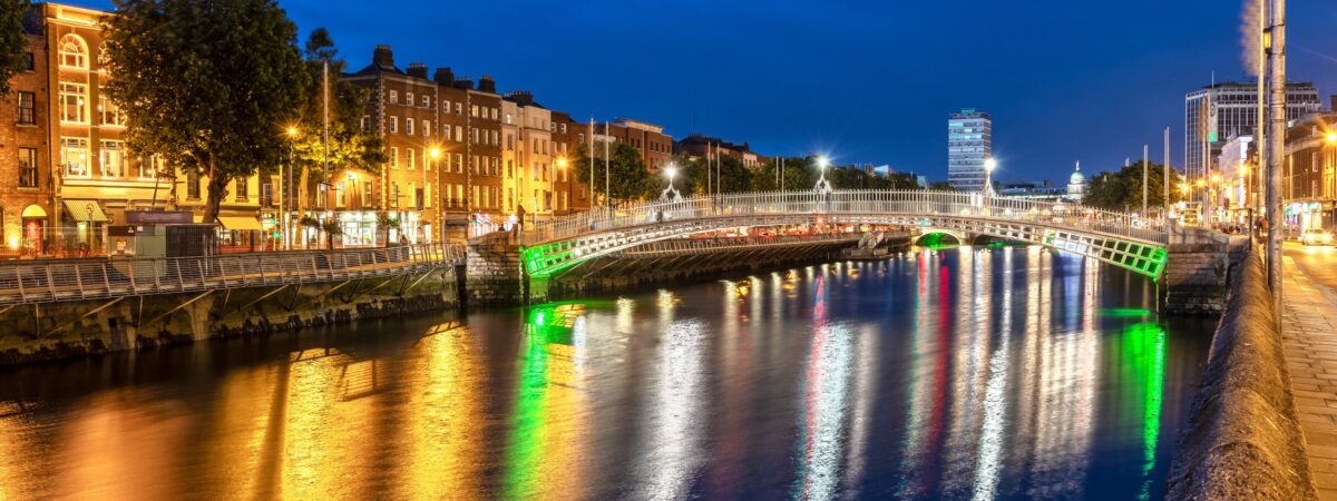 Ha'Penny Bridge, Dublin - © susanne2688 
