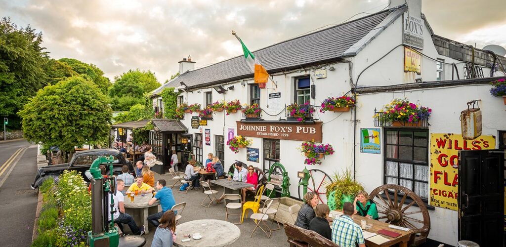 Le Johnny Foxs - www.johnniefoxs.com