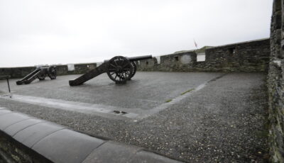 The church bastion, Derry - dandelionsniffer - cc