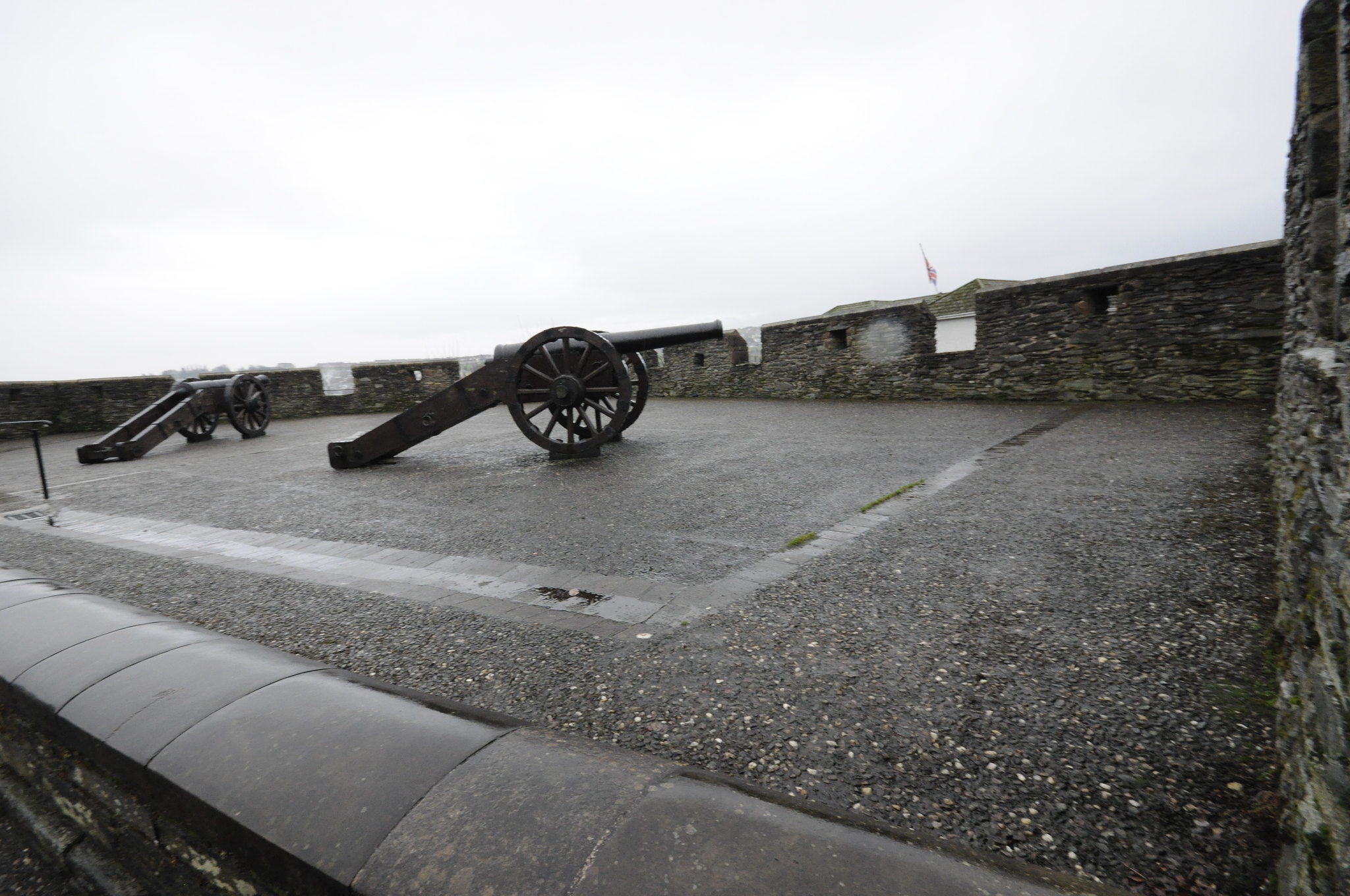 The church bastion, Derry - dandelionsniffer - cc