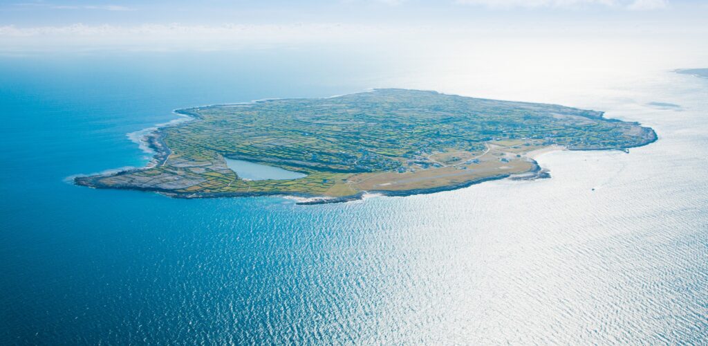 Inisheer dans l'archipel des îles d'Aran - © Gabriela Insuratelu