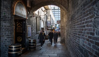 merchant arch