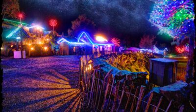 santas cottage 2