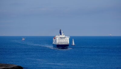 ferry dfds