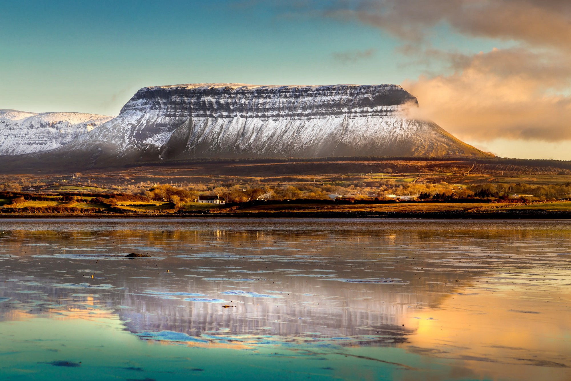 La montagne Ben Bulben enneigée - © Bruno Biancardi