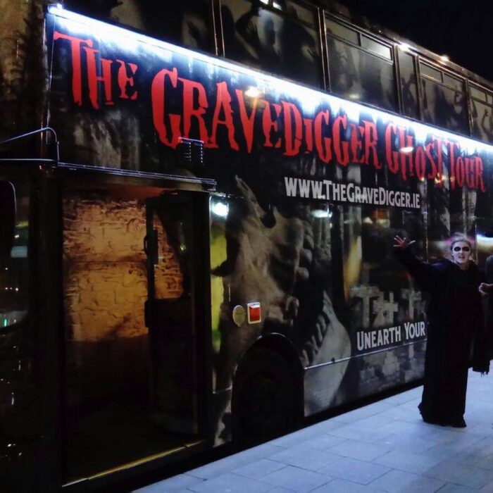 the gravedigger ghost tour