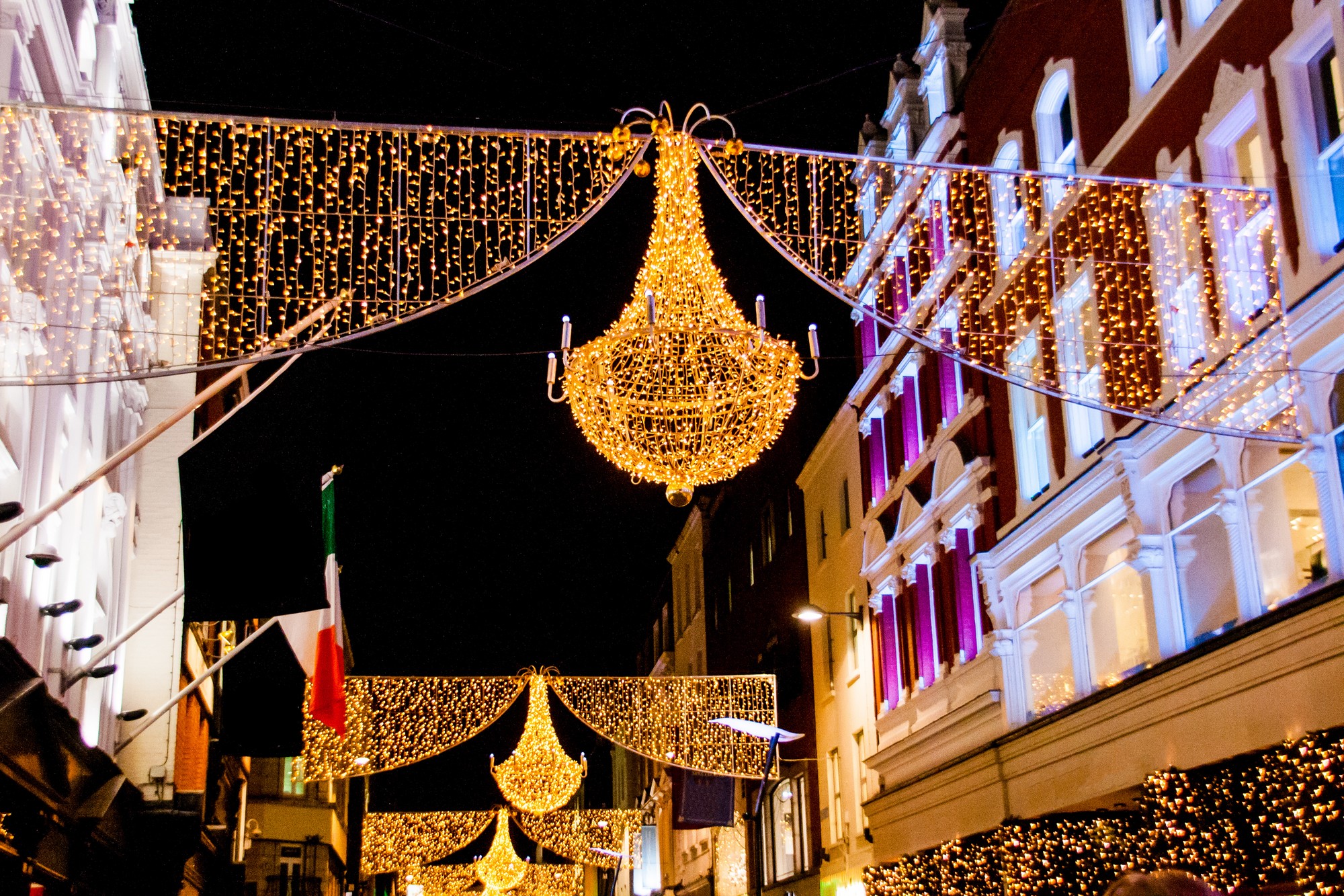 Dublin's Grafton Street sparkles with Christmas decorations • Goto