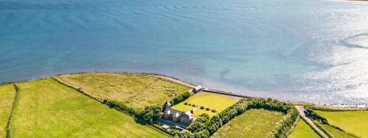 Old Coastguard Station in Dromard