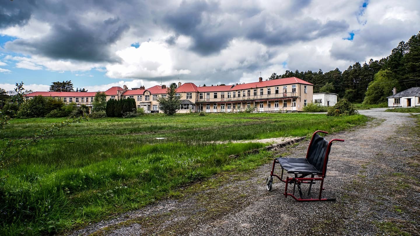 Abandoned Heatherside Hospital