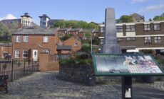 Le Bloody Sunday Memorial - Sonse - cc