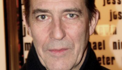 Ciarán Hinds -