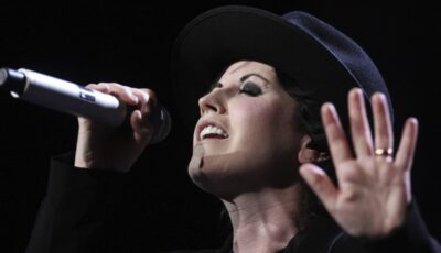 Dolores O'Riordan - Eva Rinaldi  - cc