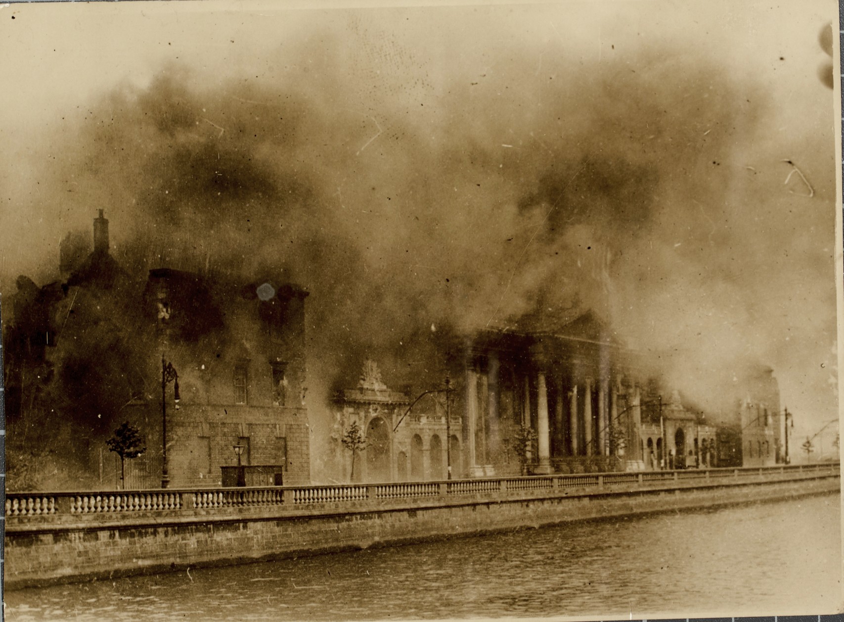 The Four Courts bombed during the Battle of Dublin - Public Domain