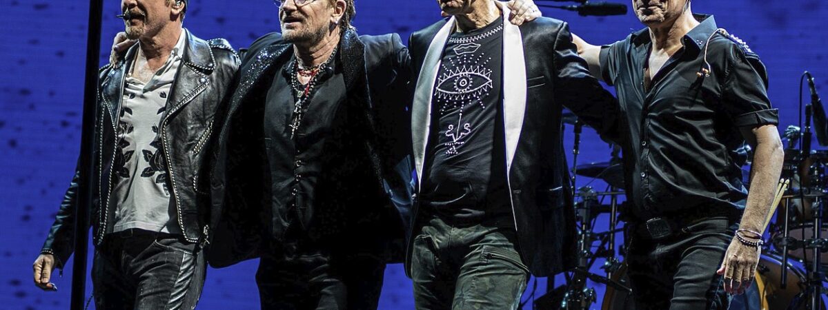 U2 plays “Atomic City” for the first time on the streets of Las Vegas