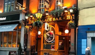The Palace Bar