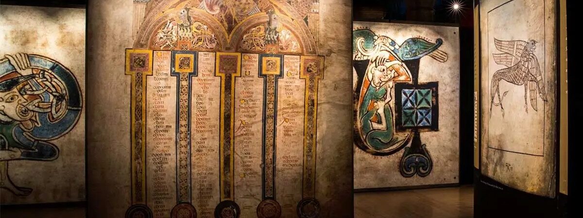 Dublin: Trinity College to create the “Book of Kells Experience”: an attraction dedicated to the Book of Kells
