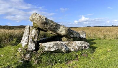 Der Bohatch Dolmen - © Failte Ireland