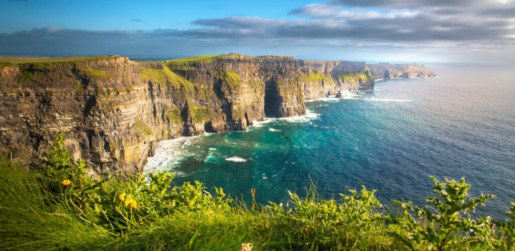 The Cliffs of Moher - © Elena Schweitzer  