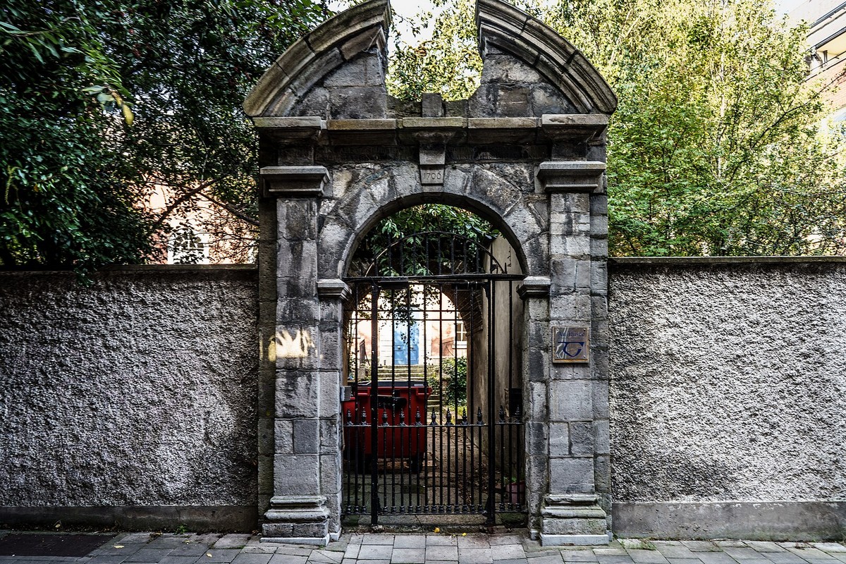 Tailor's Hall - William Murphy - cc