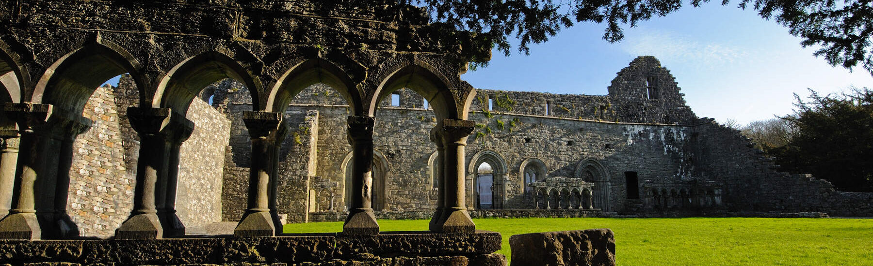 Cong Abbey -  ©Sean Tomkins - Failte Ireland