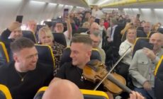 A Ryanair flight turned into an impromptu Irish music concert!