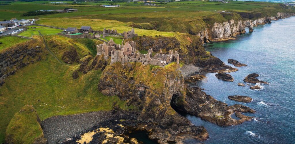 Le Dunluce castle - © Nick Fox