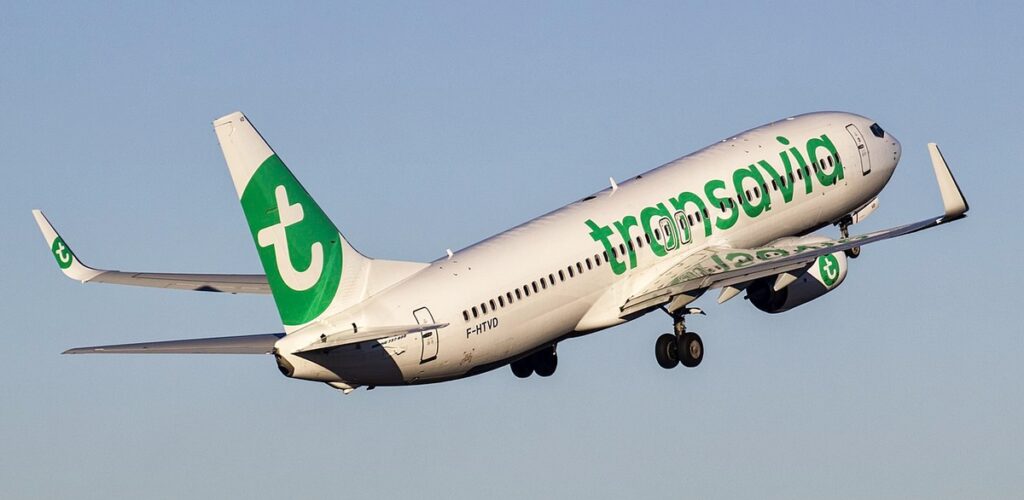 What Are the Benefits of Flying to Ireland with Transavia?