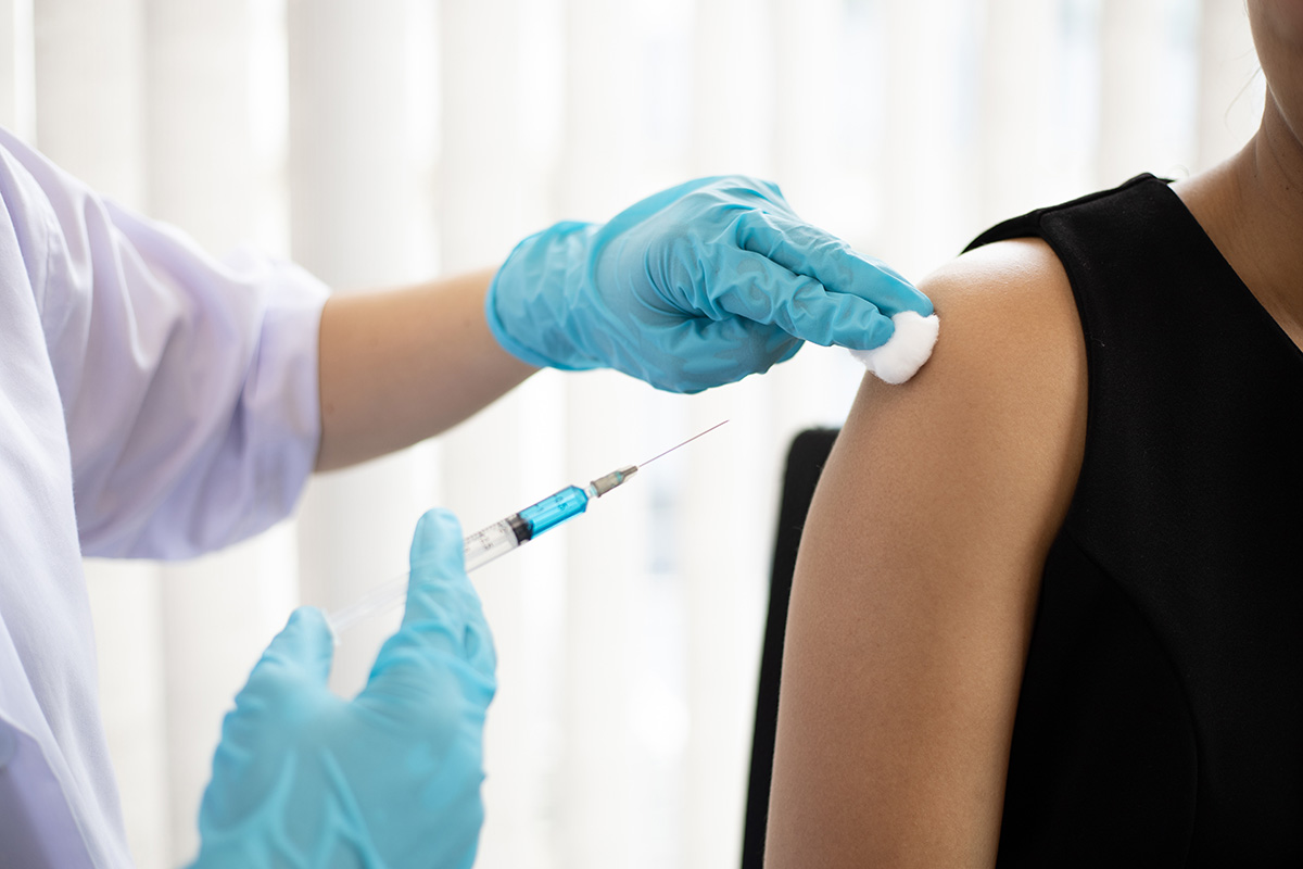 Do I need to be vaccinated to travel to Ireland? - Puwasit Inyavileart
