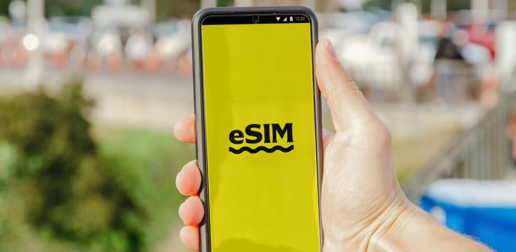 Ireland to the World: How Travel eSIMs Make Trips Easier