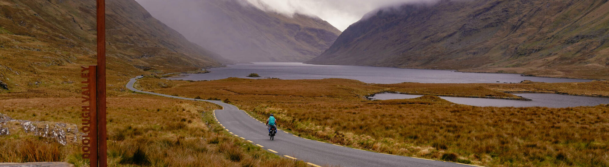 Cycling along the Doolough! - Sabrina Bechtold (@Couchflucht) - Tourism Ireland 