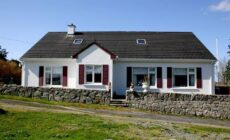 Hill View House Cashel 275