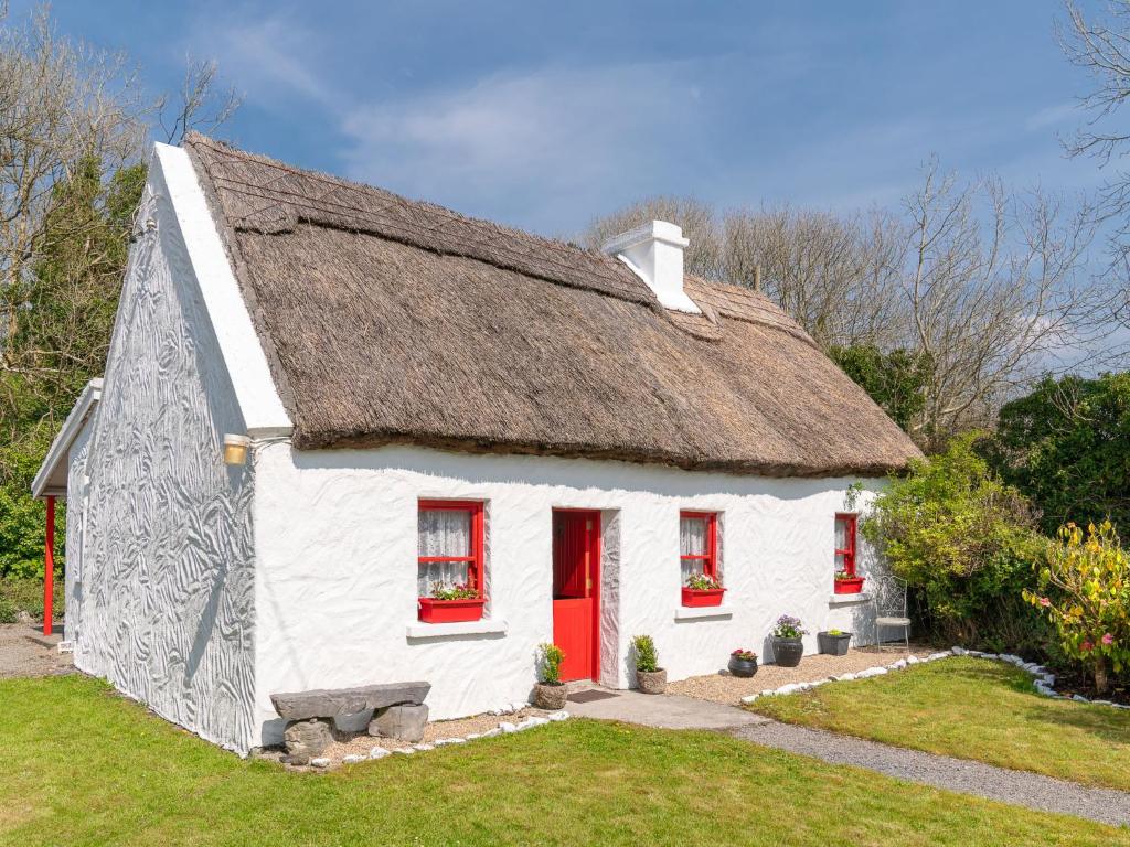 Holiday Home The Neale by Interhome