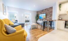 Modern CANAL VIEW Home