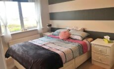 Modern house 5 mins from racecourse