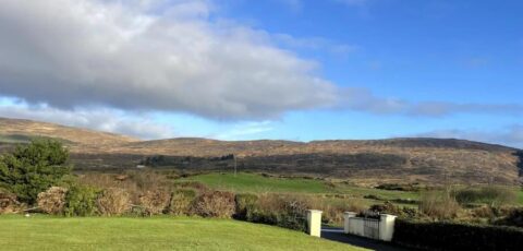 Mountain retreat bright spacious 2 bed home with large garden