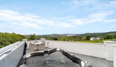 Seaview Lodge Apartment ‘Sleeping 4 Guests’