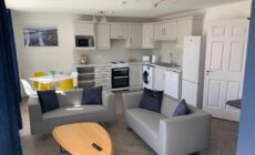 Town Center Beautiful 2 Bed Apartment