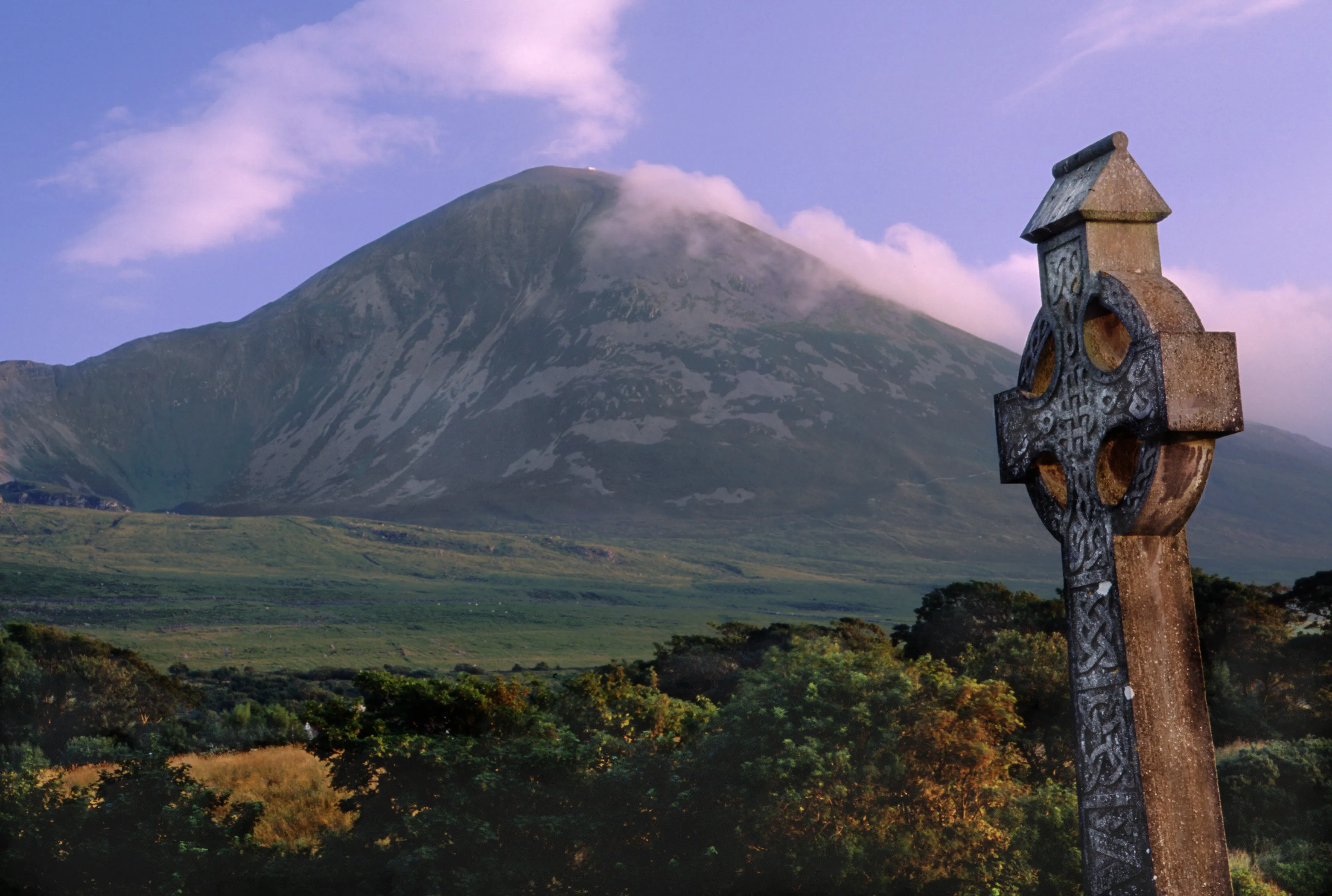 Anti-Catholic discrimination in Ireland