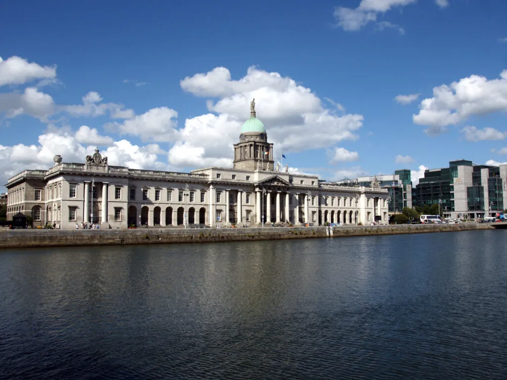 custom house 1