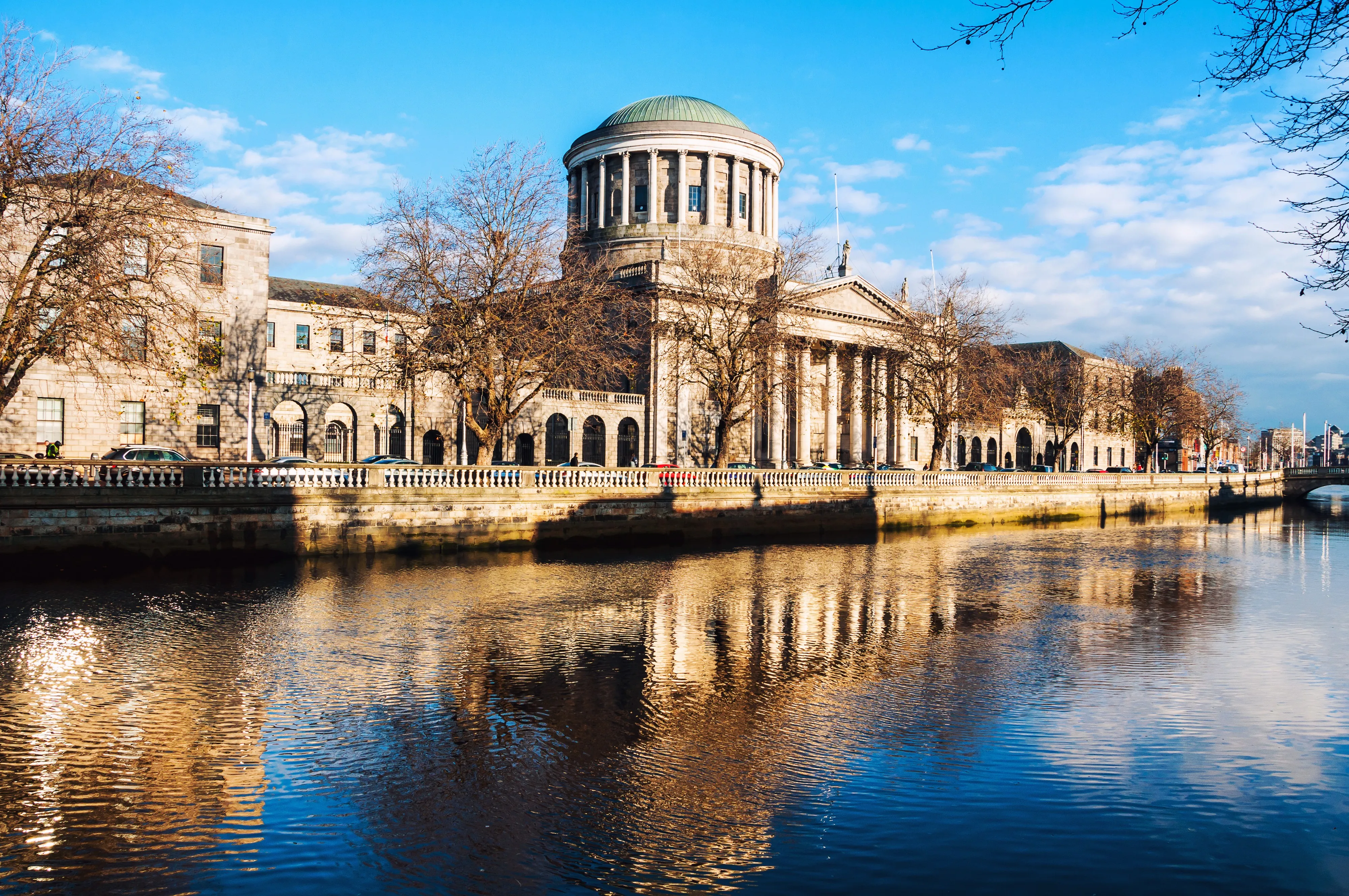 The Four Courts in Dublin - © Madrugada Verde
