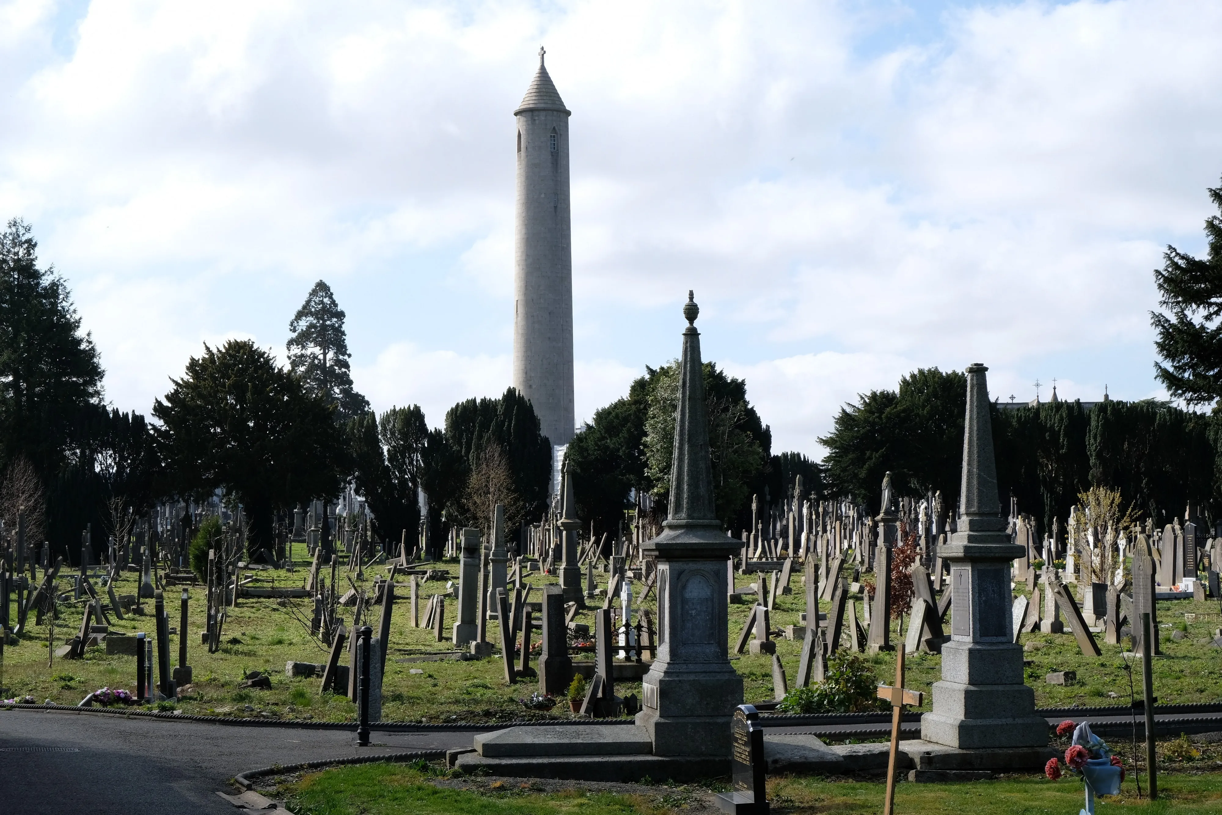 Glasnevin cemetery - Simon - cc