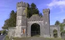 knockdrin castle 1 scaled