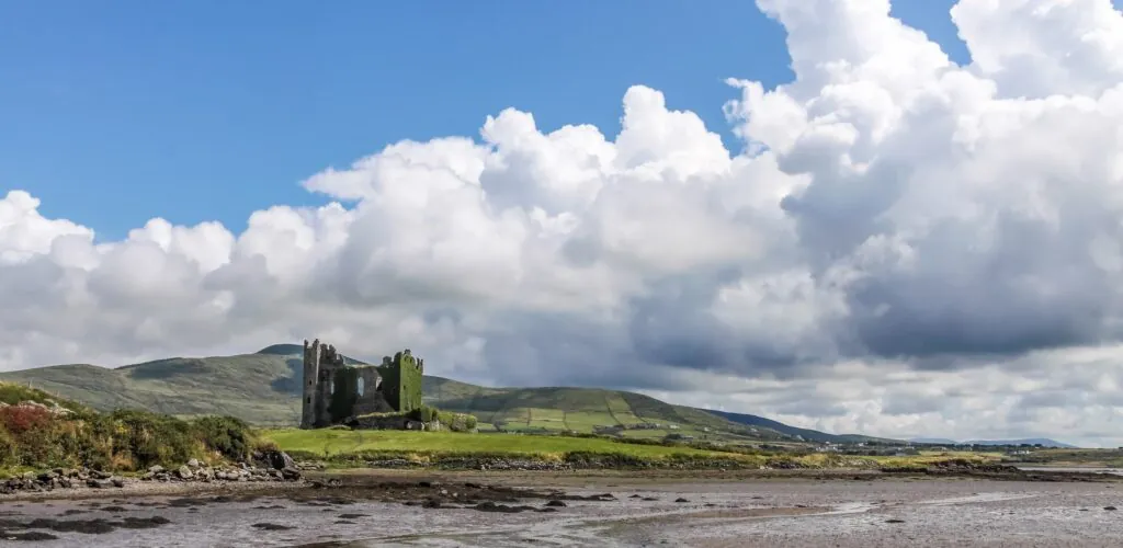 ballycarbery castle