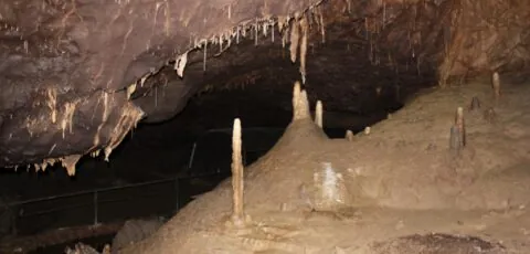 crag cave