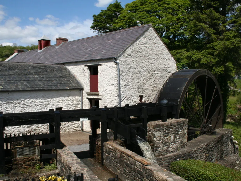 newmills corn and flax mills
