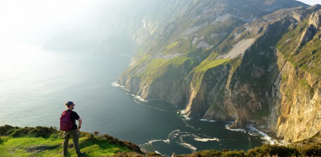Travel Cheaper in Ireland: Our 7 Tips!