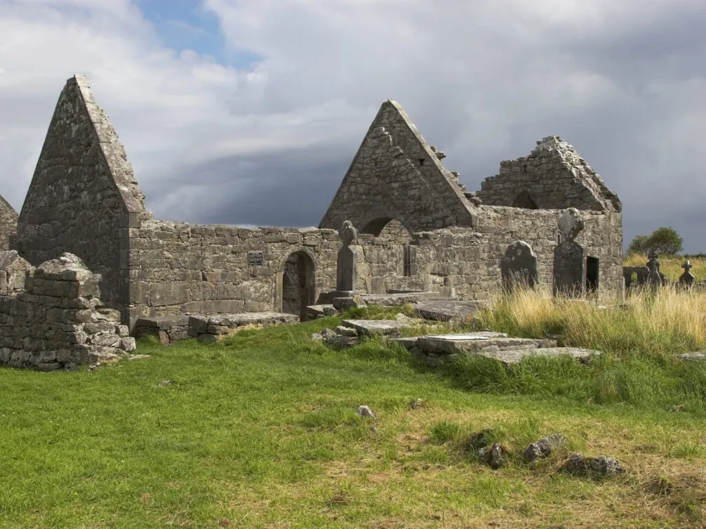 killeany abbey 1 scaled